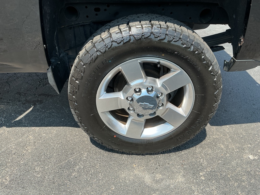 Photo 15 of this CHEVROLET SILVERADO 2500H