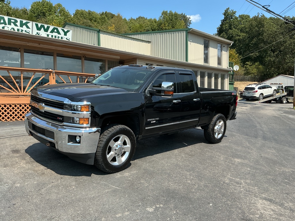 Photo 2 of this CHEVROLET SILVERADO 2500H