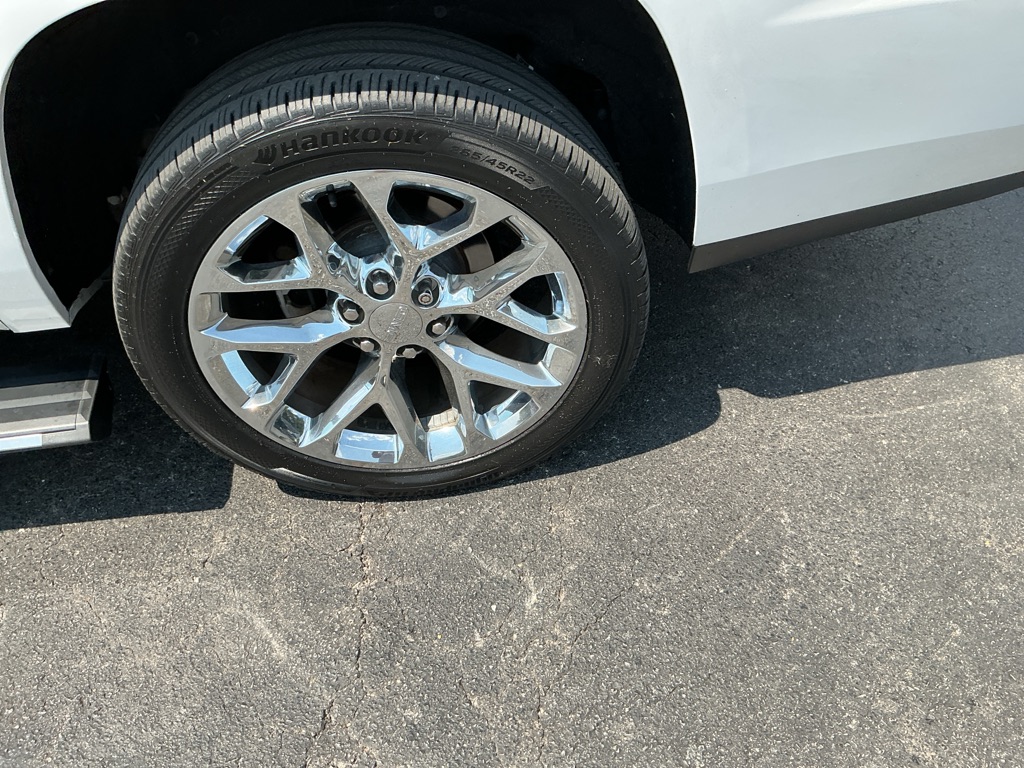 Photo 15 of this GMC YUKON XL