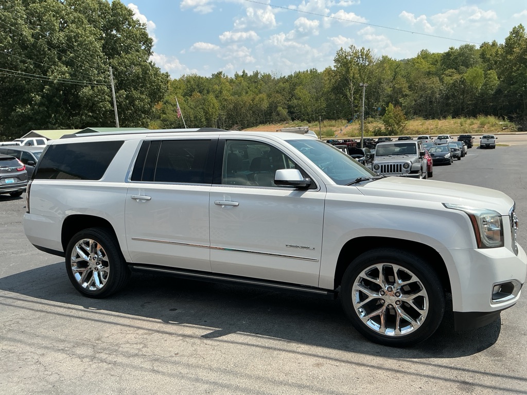Photo 5 of this GMC YUKON XL