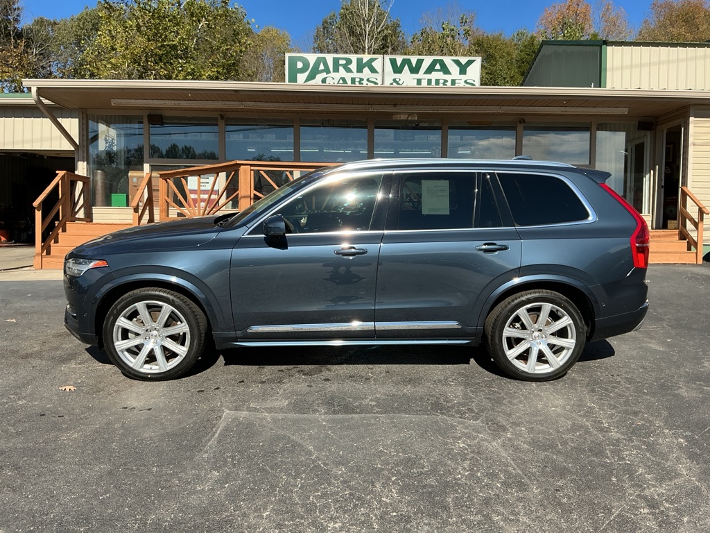 2019 VOLVO XC90