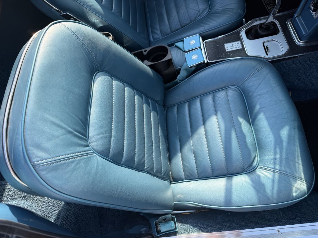 Photo 17 of this CHEVROLET CORVETTE