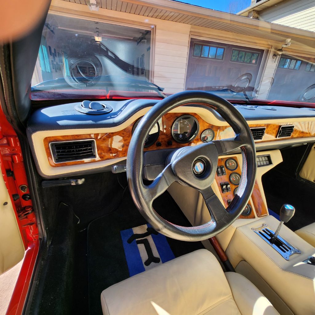 Photo 14 of this DETOMASO PANTERA