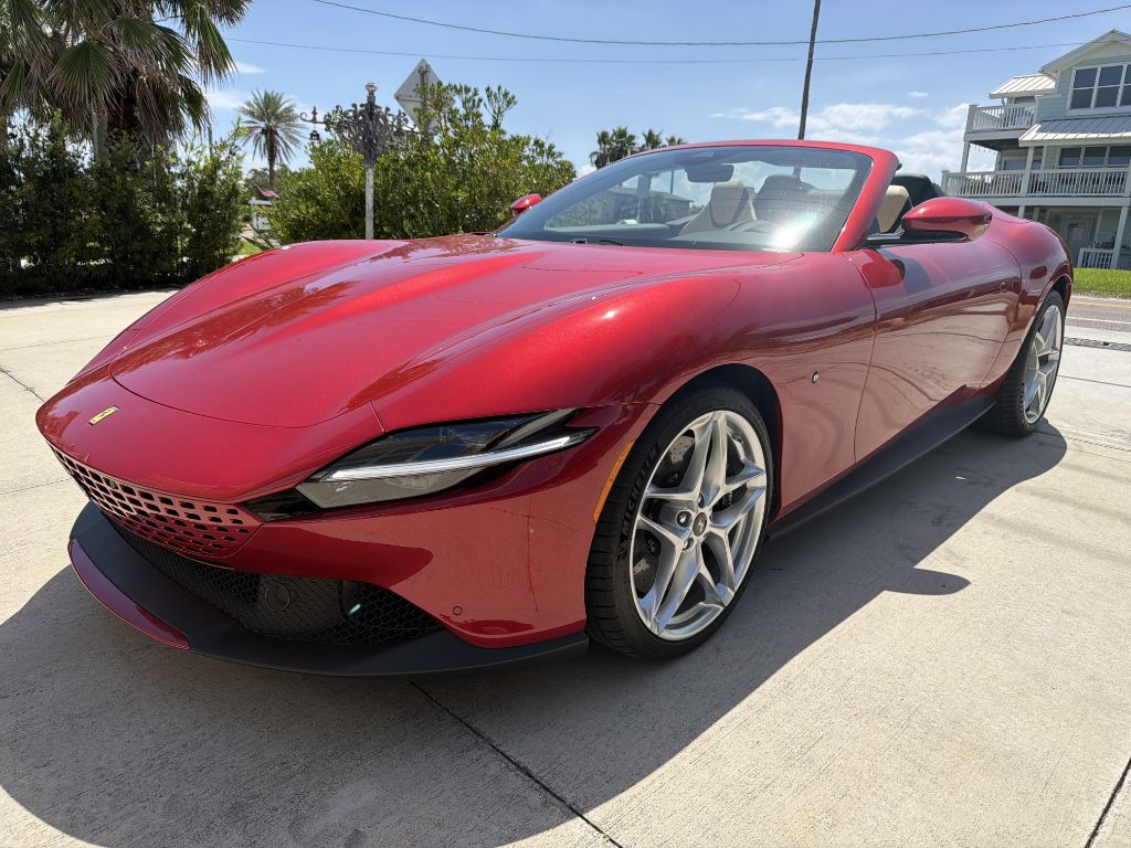 Photo 51 of this FERRARI ROMA SPIDER