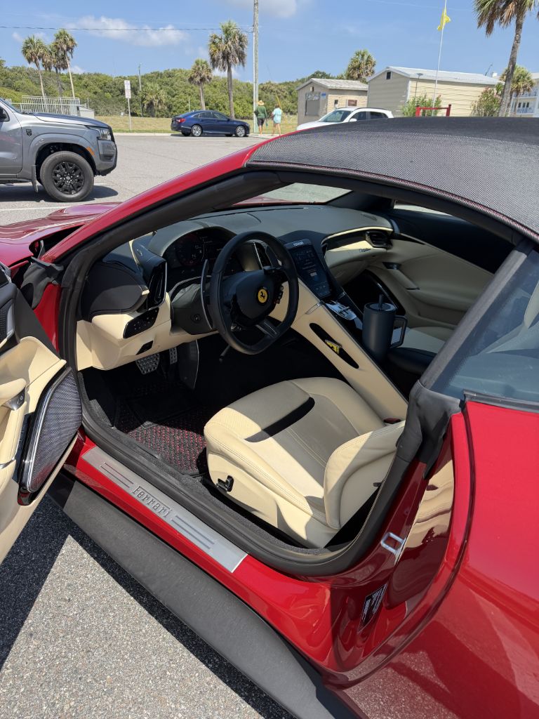 Photo 68 of this FERRARI ROMA SPIDER