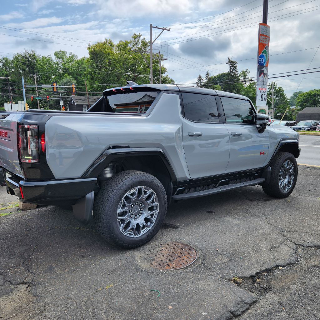 2025 GMC HUMMER PICKUP