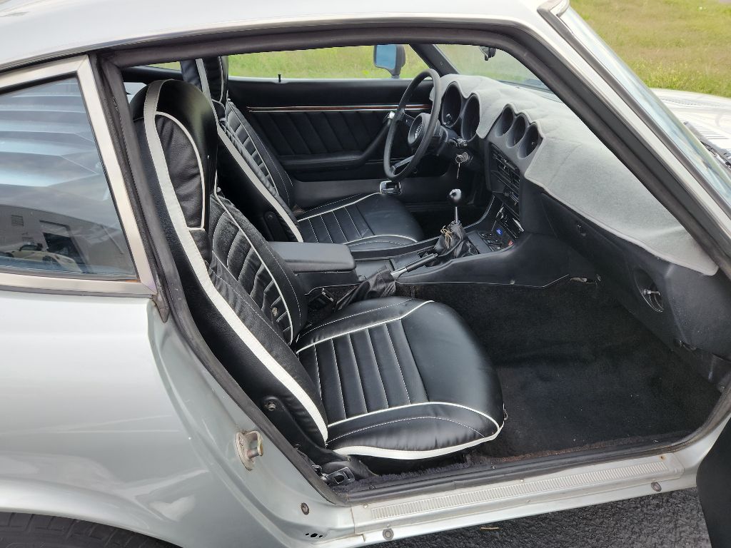 Photo 12 of this DATSUN 280Z
