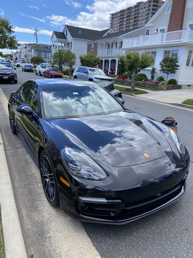 Photo 14 of this PORSCHE PANAMERA