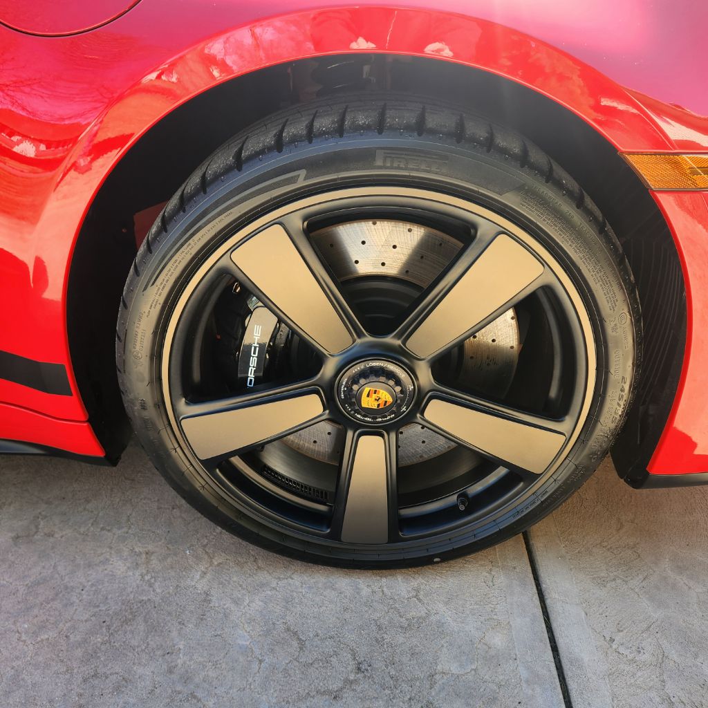 Photo 13 of this PORSCHE 911