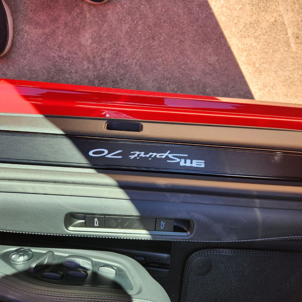 Photo 25 of this PORSCHE 911