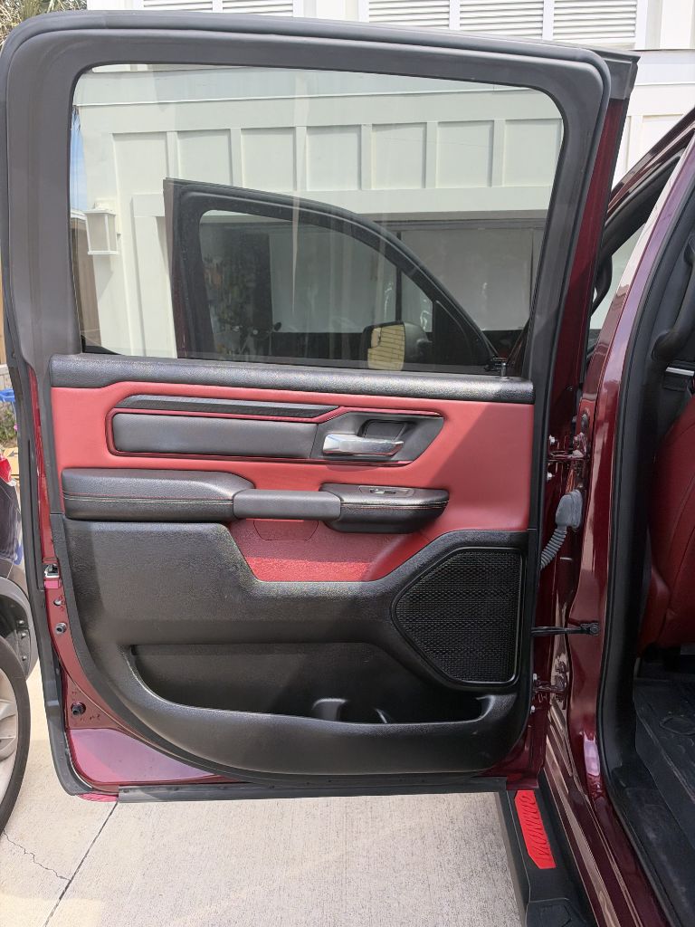 Photo 8 of this RAM 1500