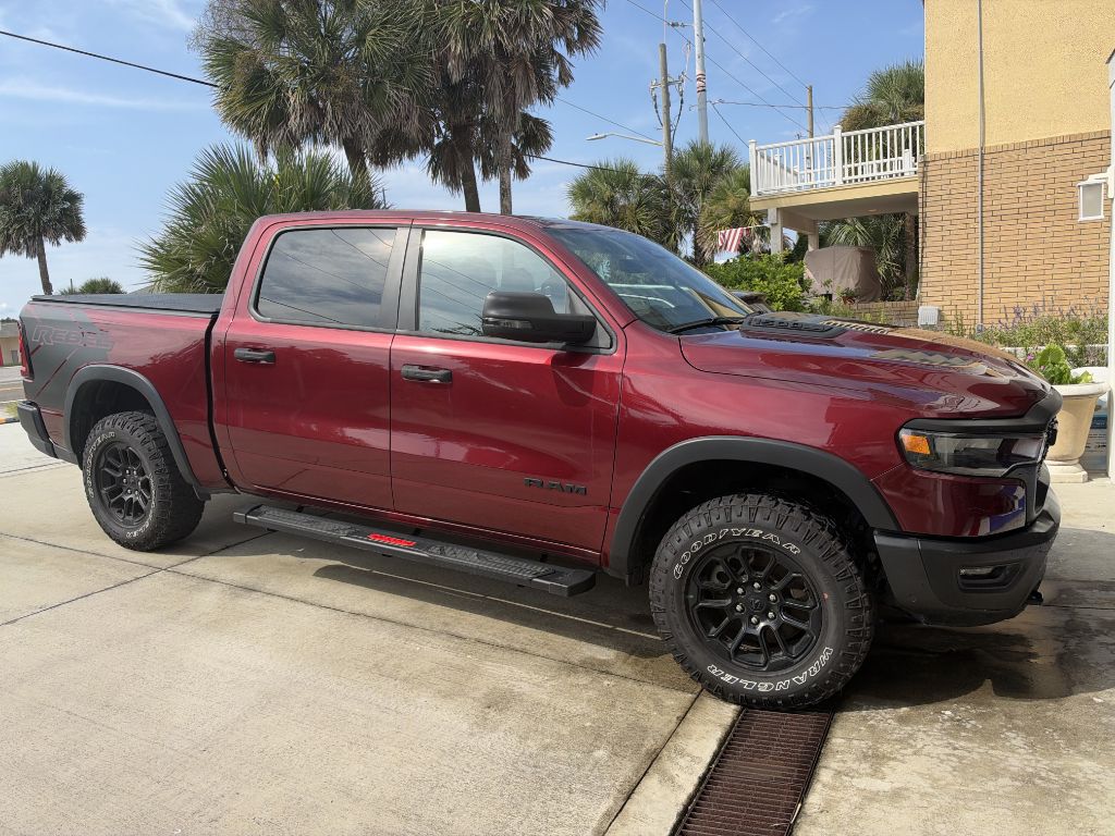 Photo 2 of this RAM 1500