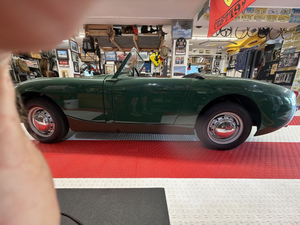 Photo 2 of this AUSTIN-HEALEY SPRITE