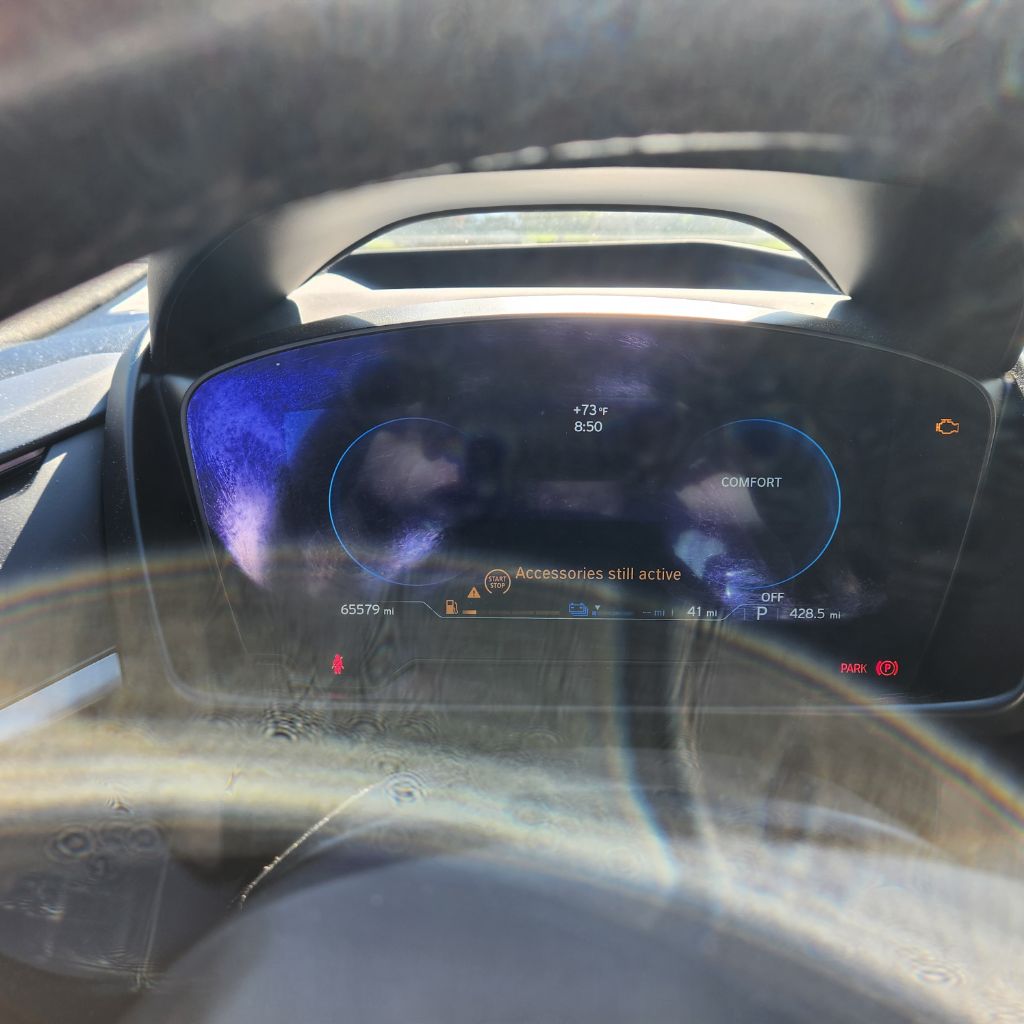 Photo 12 of this BMW I8