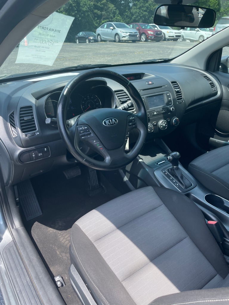 Photo 9 of this KIA FORTE