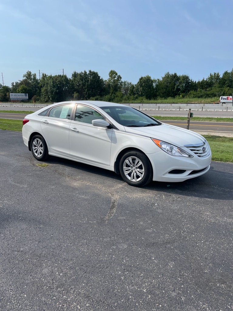 Photo 7 of this HYUNDAI SONATA