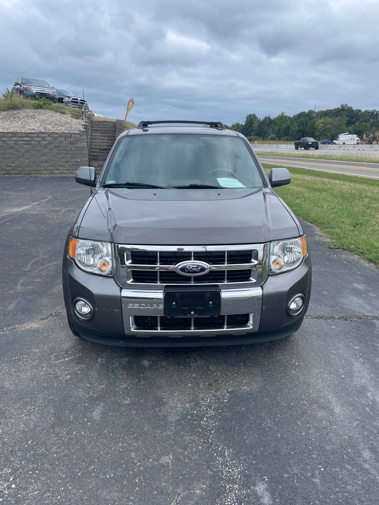 Photo 8 of this FORD ESCAPE