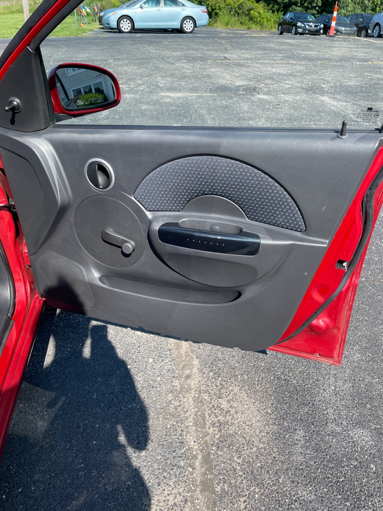 Photo 21 of this CHEVROLET AVEO