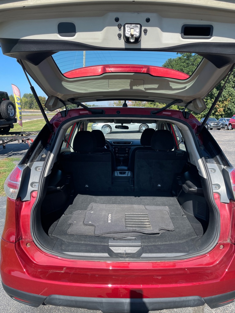 Photo 18 of this NISSAN ROGUE
