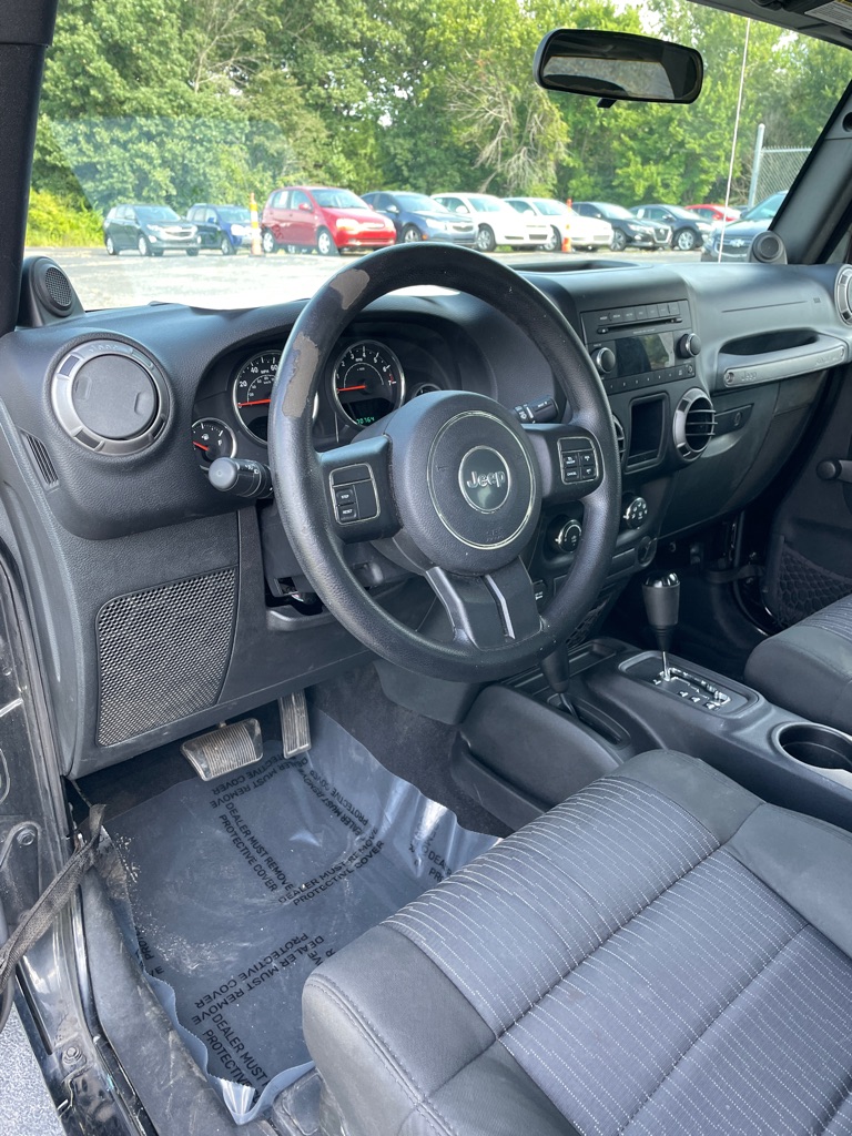 Photo 9 of this JEEP WRANGLER
