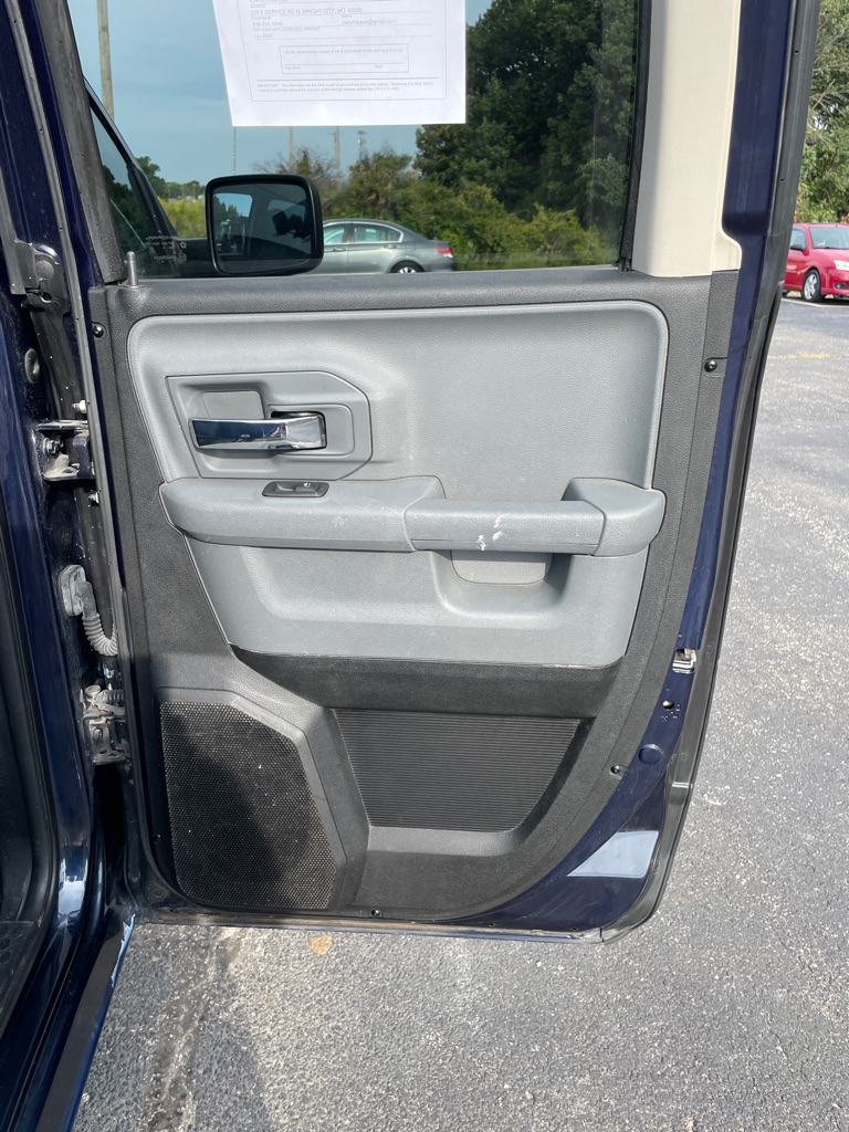 Photo 18 of this RAM 1500