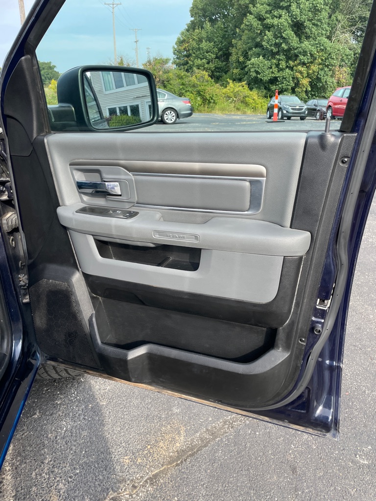 Photo 21 of this RAM 1500