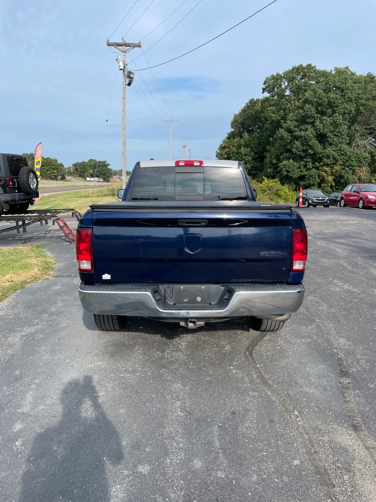 Photo 4 of this RAM 1500