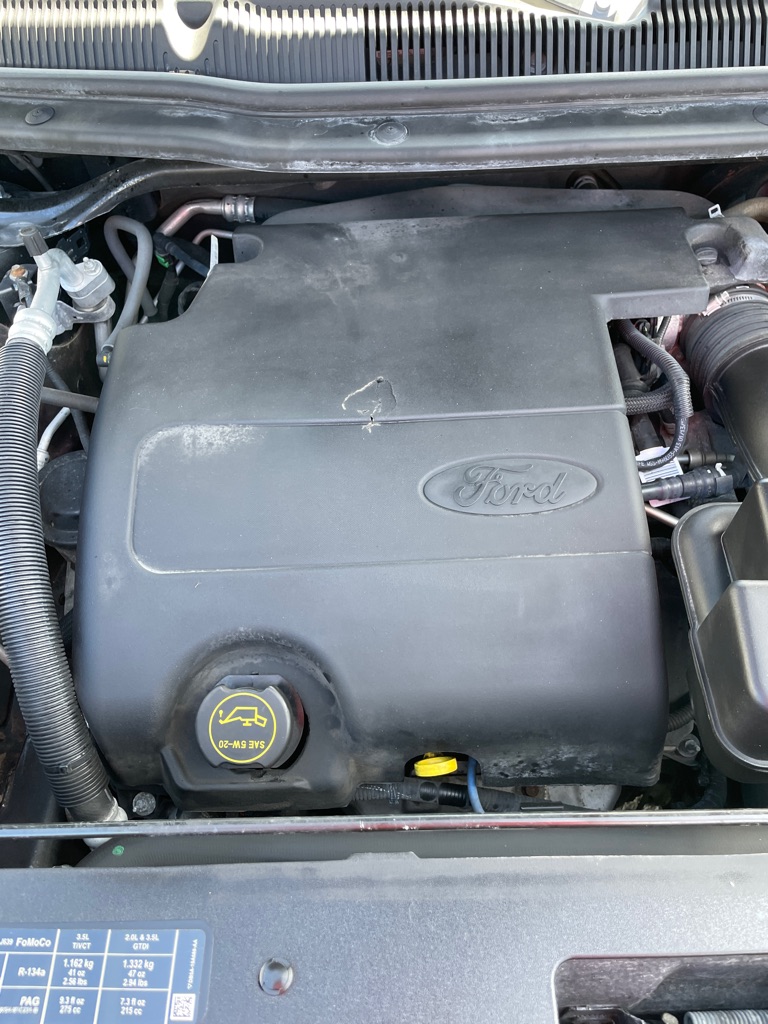 Photo 27 of this FORD EXPLORER
