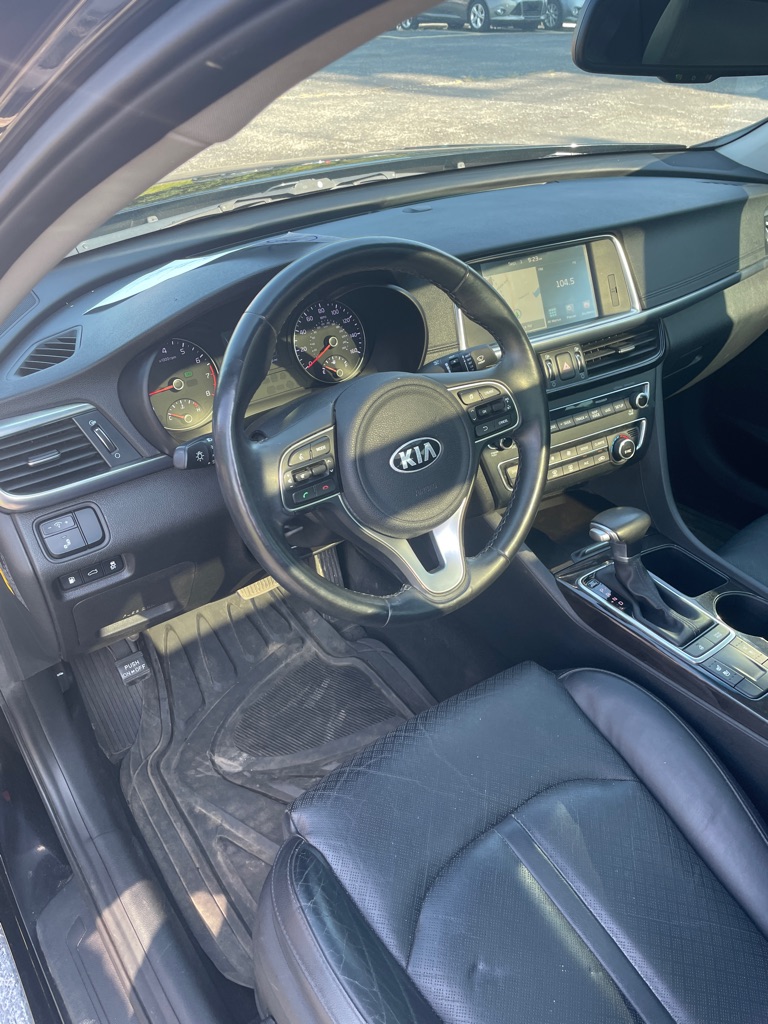 Photo 9 of this KIA OPTIMA