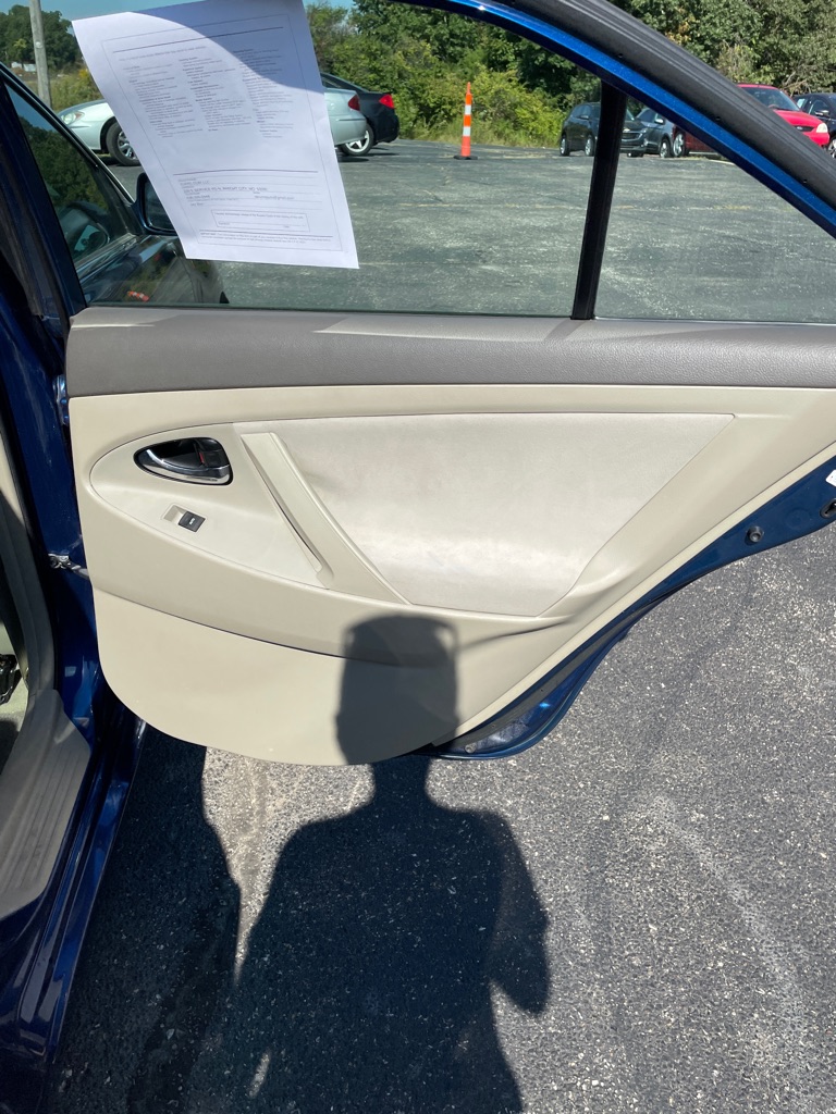 Photo 19 of this TOYOTA CAMRY