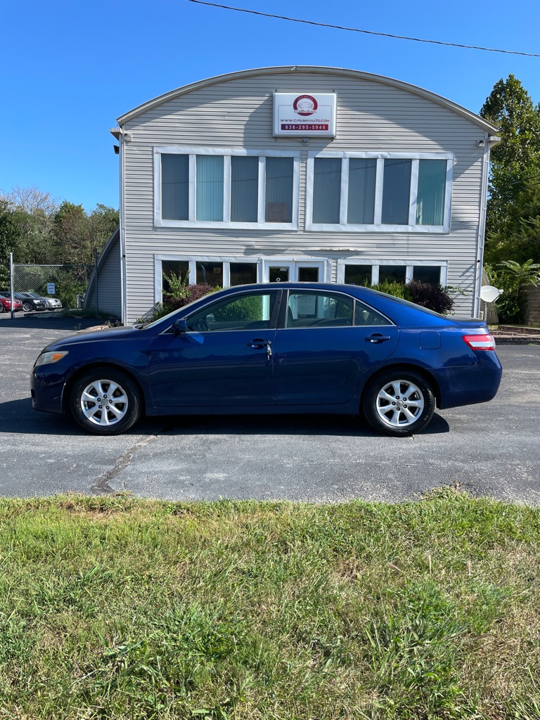Photo 2 of this TOYOTA CAMRY