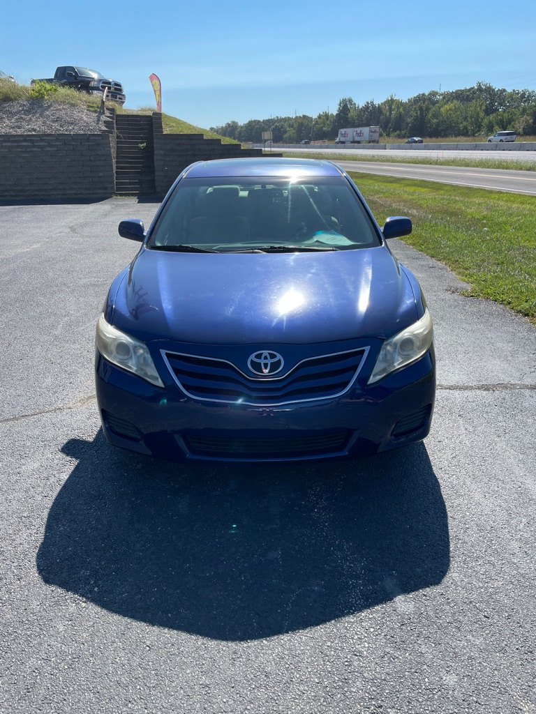 Photo 8 of this TOYOTA CAMRY