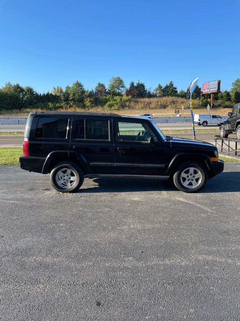 Photo 6 of this JEEP COMMANDER