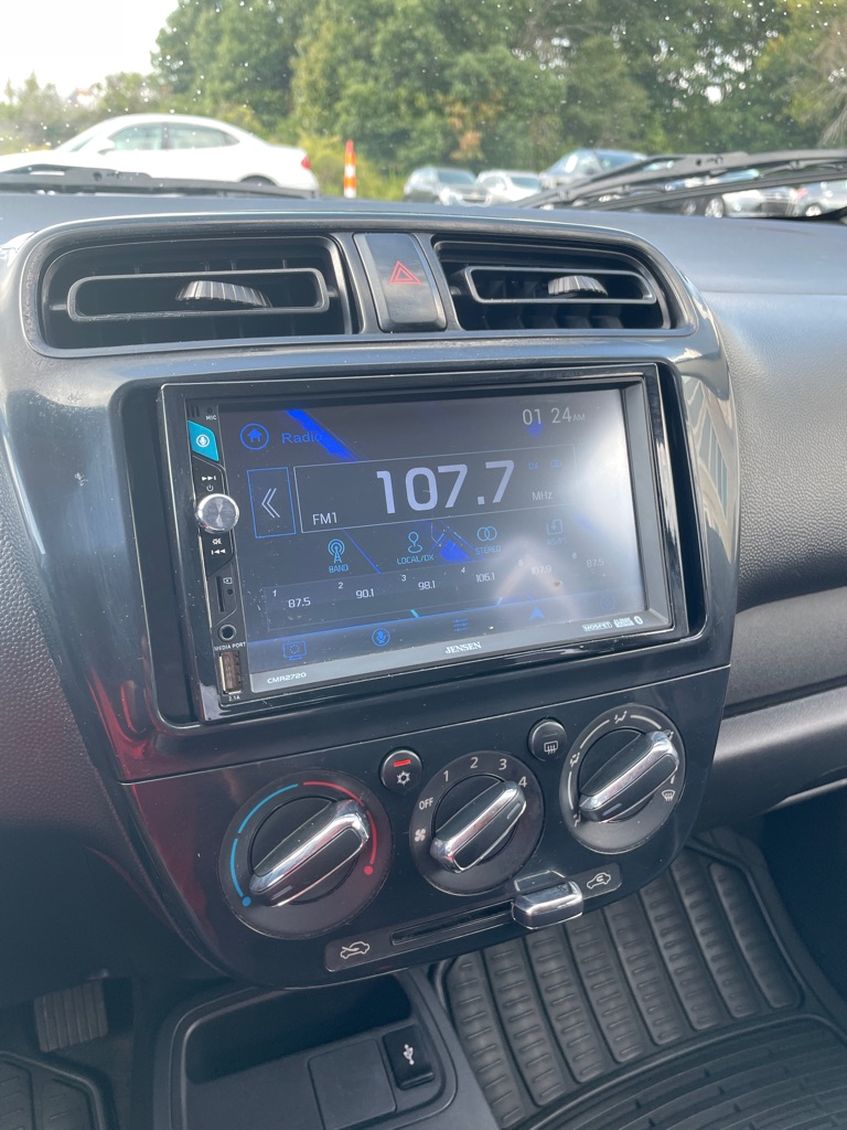 Photo 13 of this MITSUBISHI MIRAGE