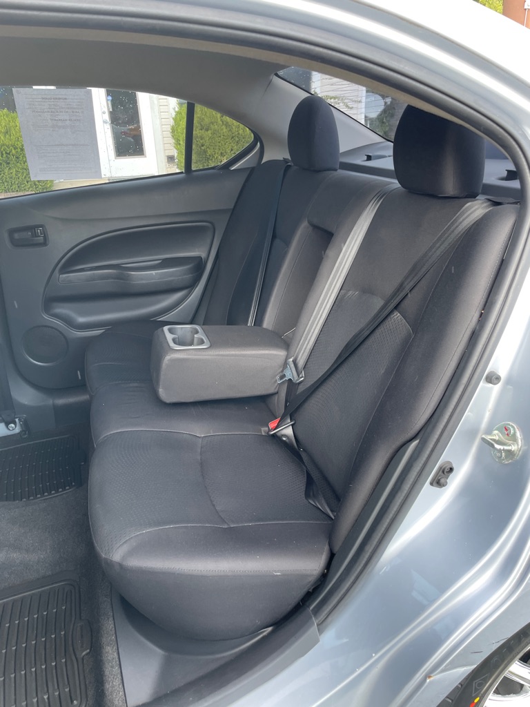 Photo 16 of this MITSUBISHI MIRAGE