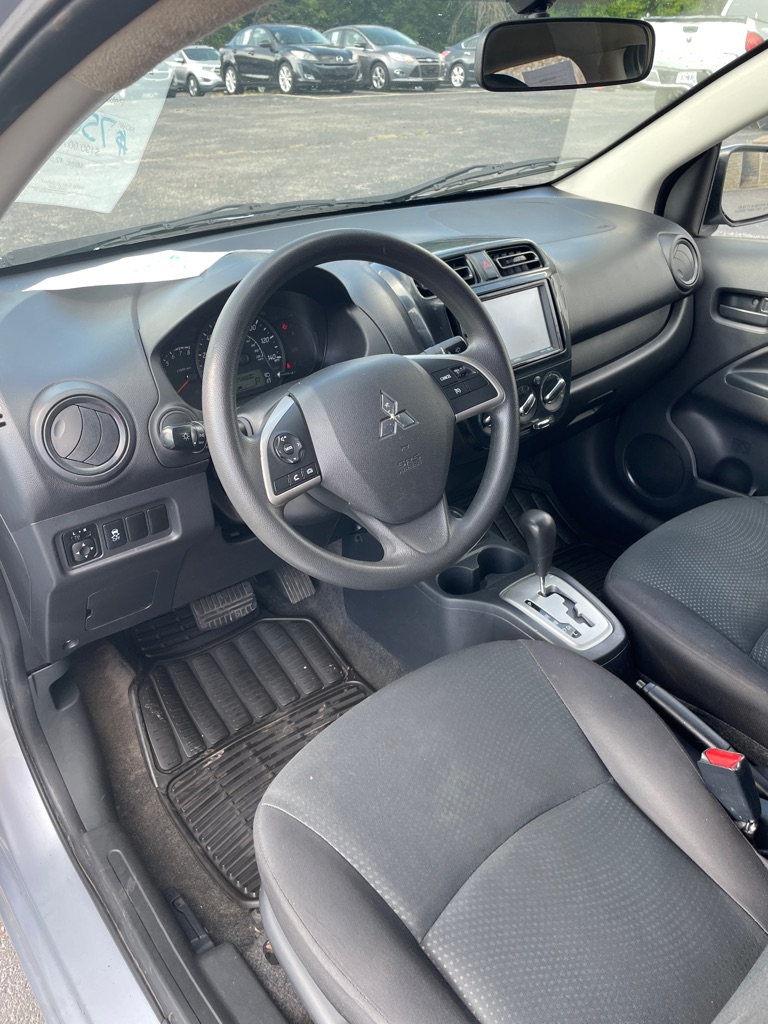 Photo 9 of this MITSUBISHI MIRAGE
