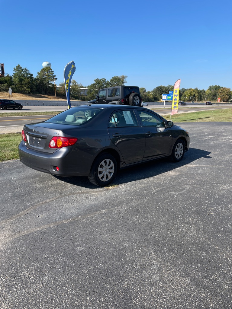 Photo 5 of this TOYOTA COROLLA