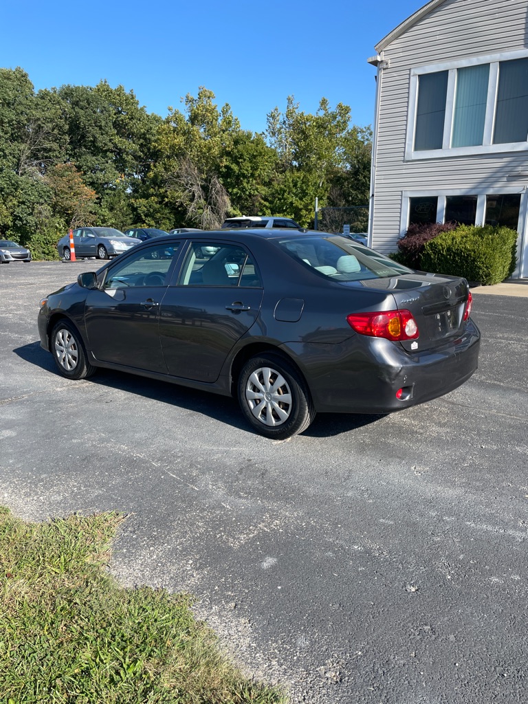 Photo 3 of this TOYOTA COROLLA