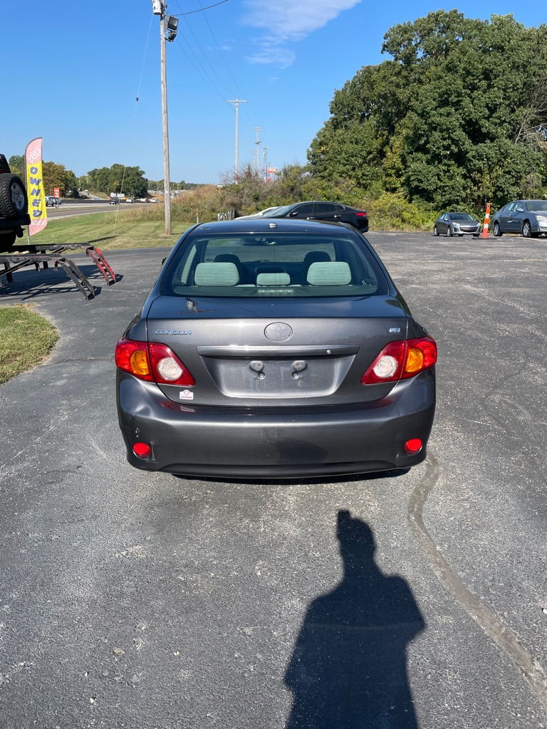 Photo 4 of this TOYOTA COROLLA