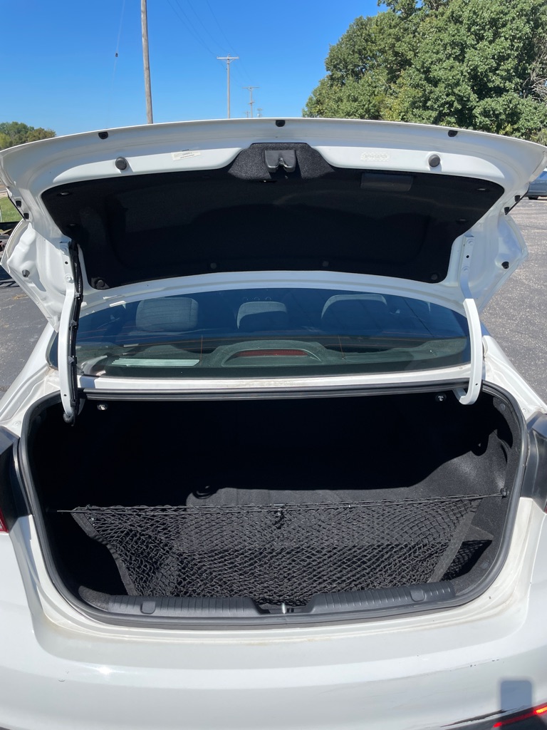 Photo 17 of this KIA FORTE
