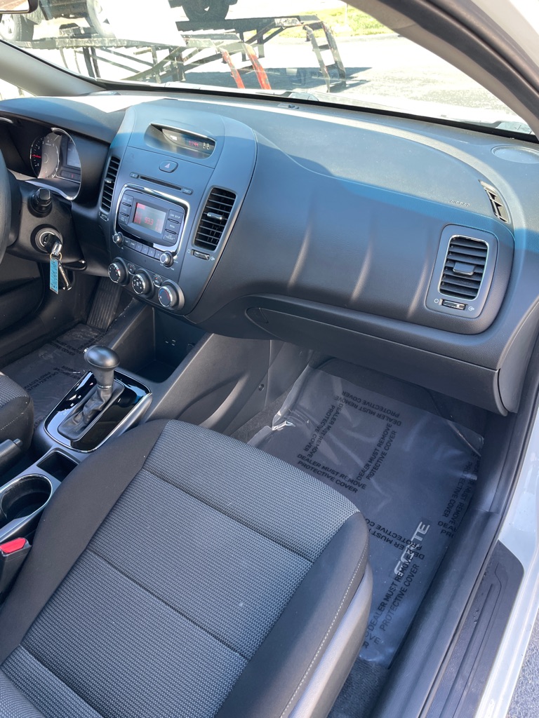 Photo 20 of this KIA FORTE