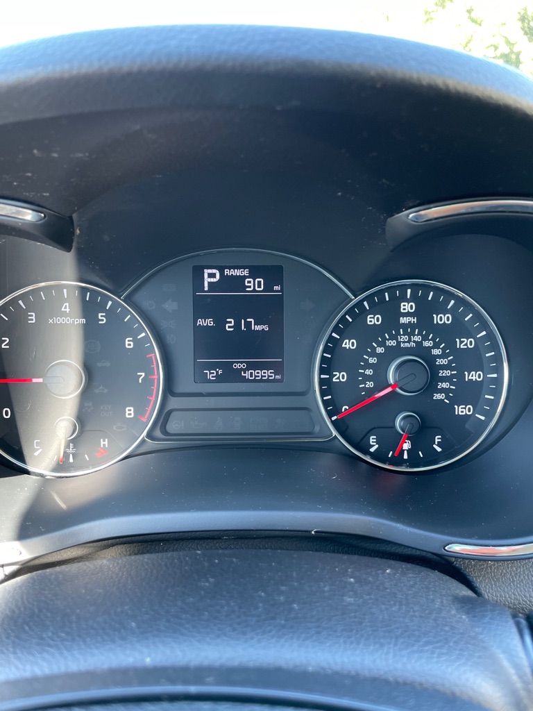 Photo 12 of this KIA FORTE