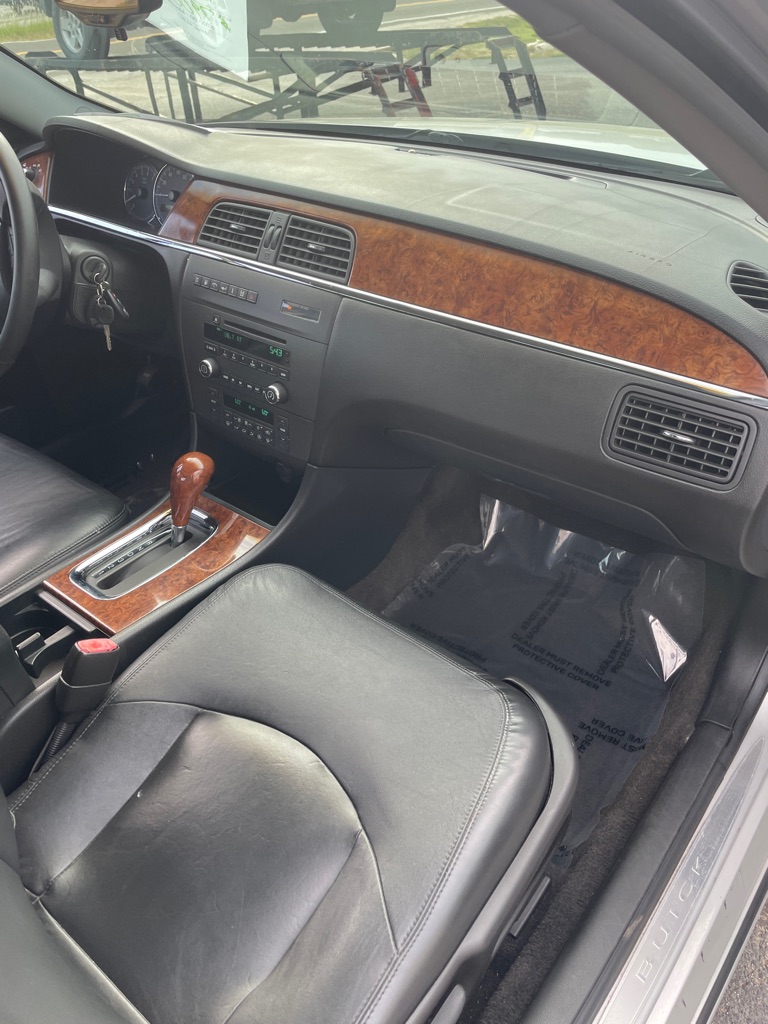 Photo 20 of this BUICK LACROSSE