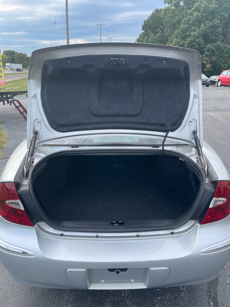 Photo 17 of this BUICK LACROSSE
