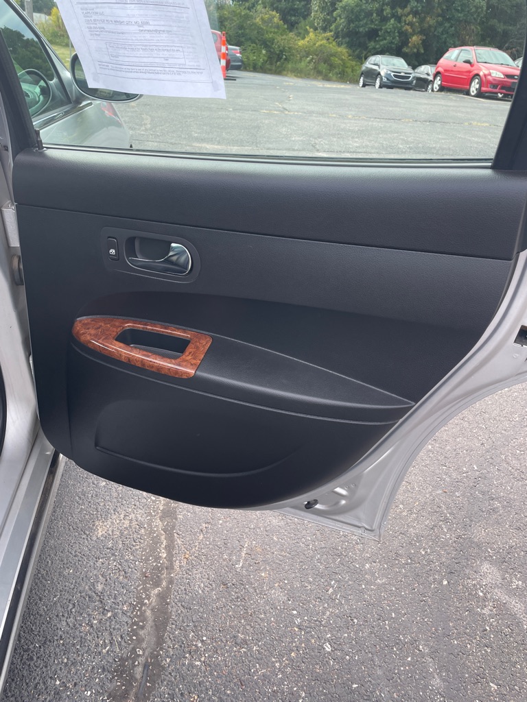 Photo 18 of this BUICK LACROSSE