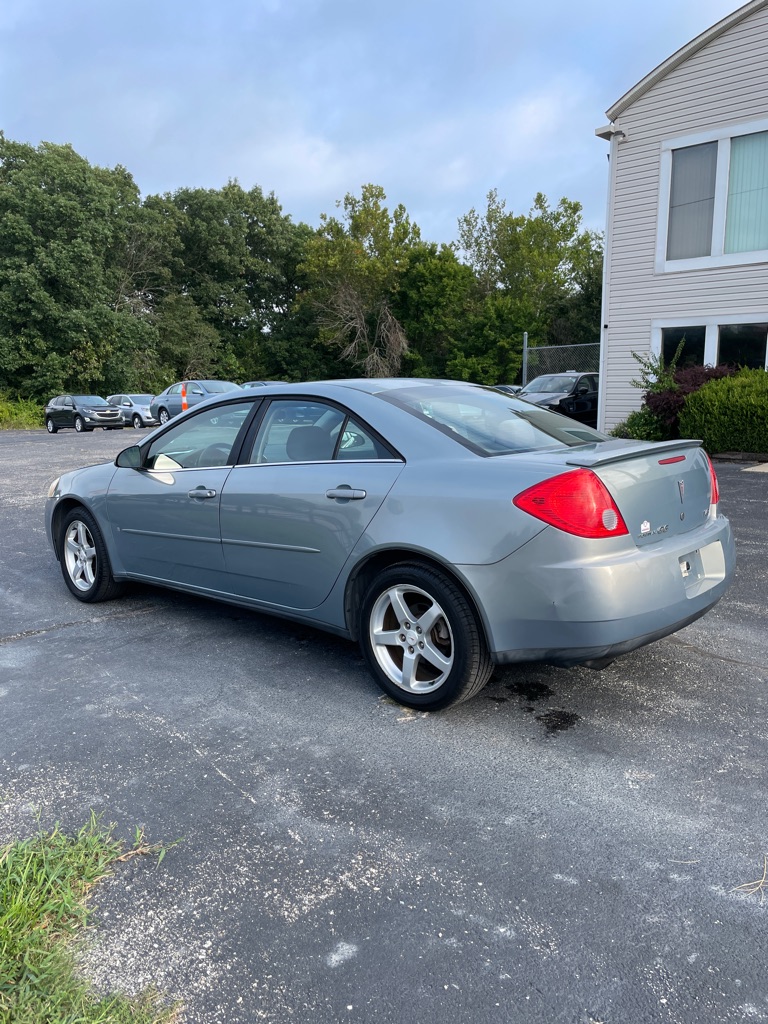Photo 3 of this PONTIAC G6