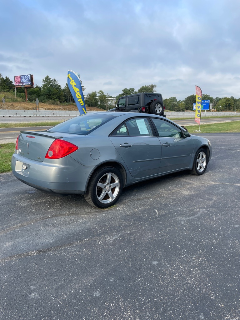 Photo 5 of this PONTIAC G6