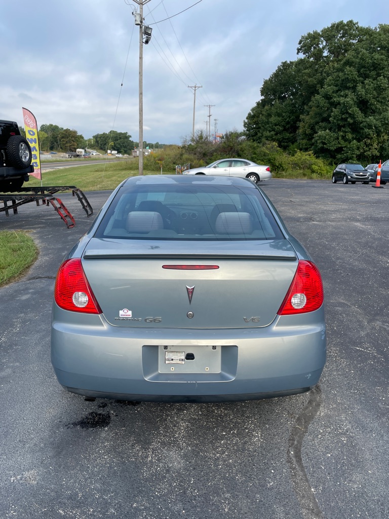 Photo 4 of this PONTIAC G6