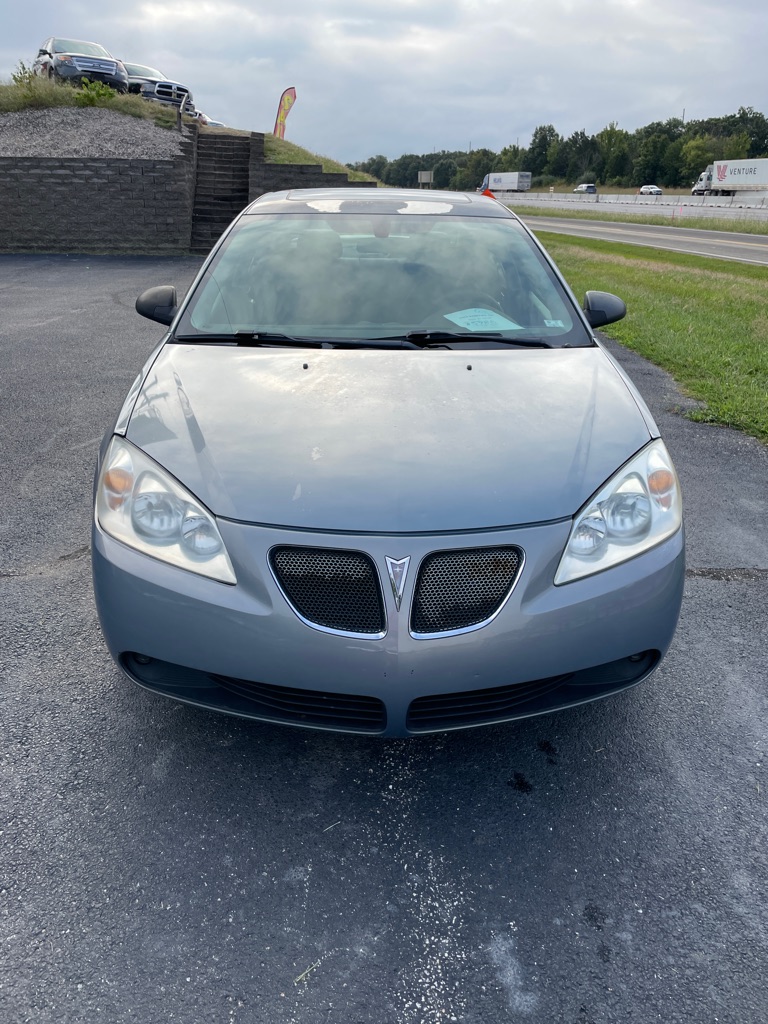 Photo 8 of this PONTIAC G6