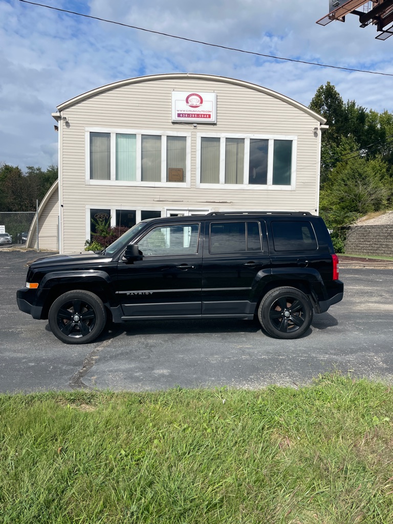 Photo 2 of this JEEP PATRIOT